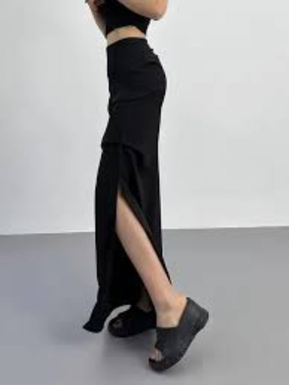 BB Dakota Maxi BLack Side Slit Skirt Size S